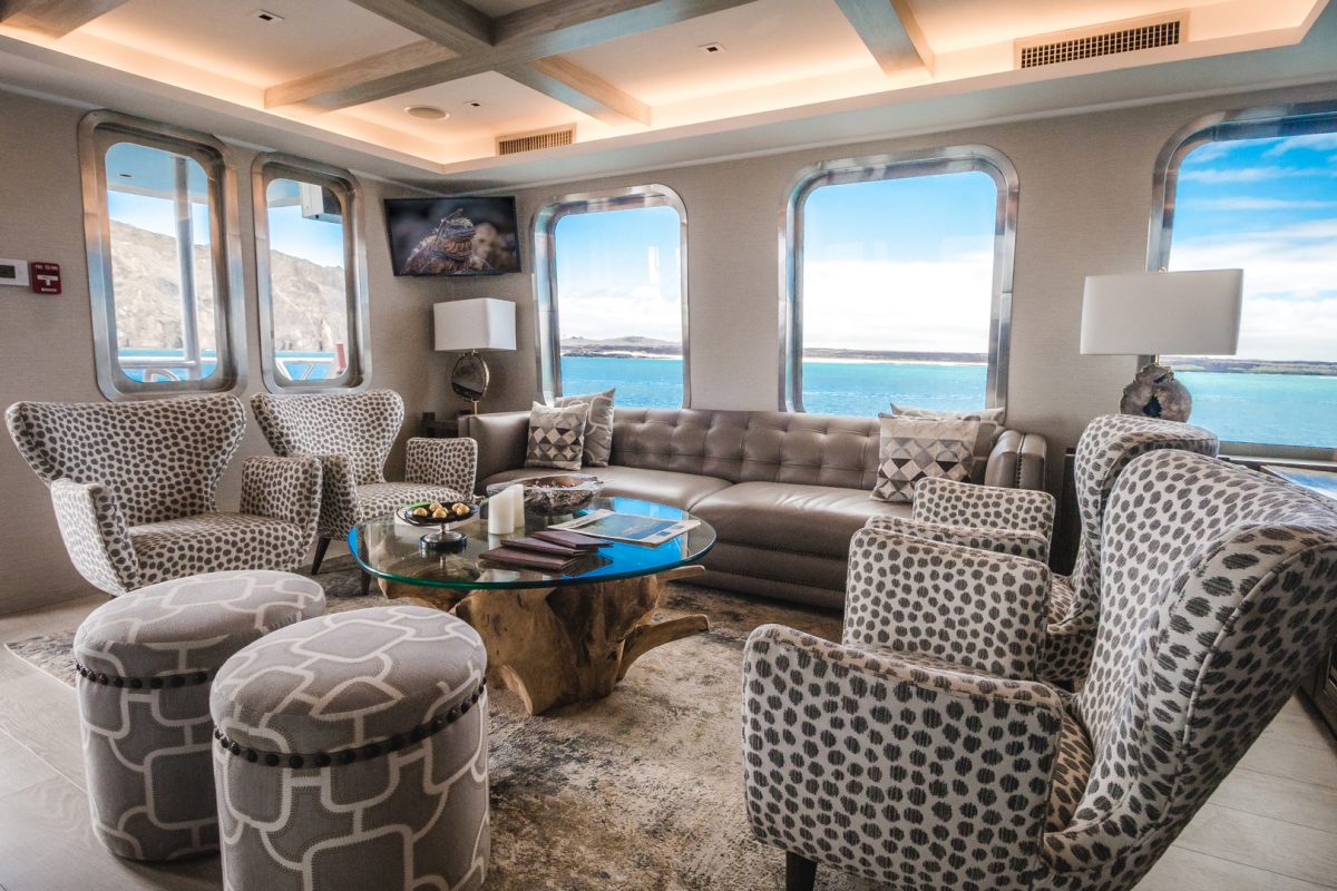 3.6 Main Lounge